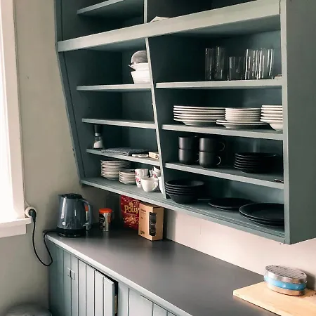Semesterbostad Solrik Med Tilgang Til Brygge Og Stor Hage