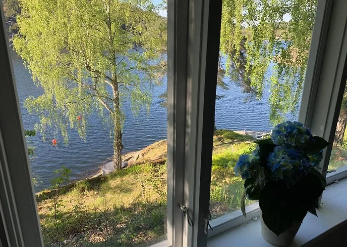 Solrik Med Tilgang Til Brygge Og Stor Hage Рисёр