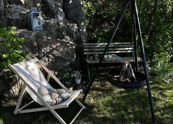Solrik Med Tilgang Til Brygge Og Stor Hage Рисёр